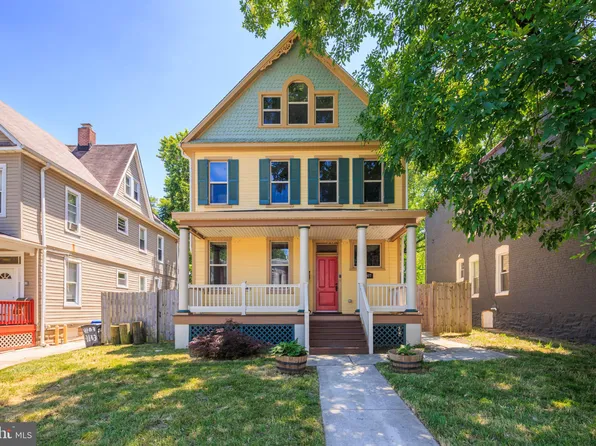 4107 Walrad St, Baltimore, MD 21229