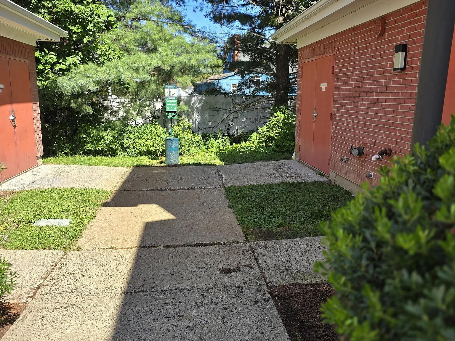 1 bed, 1.0 bath, 940 sqft, $2,350 — Photo 1