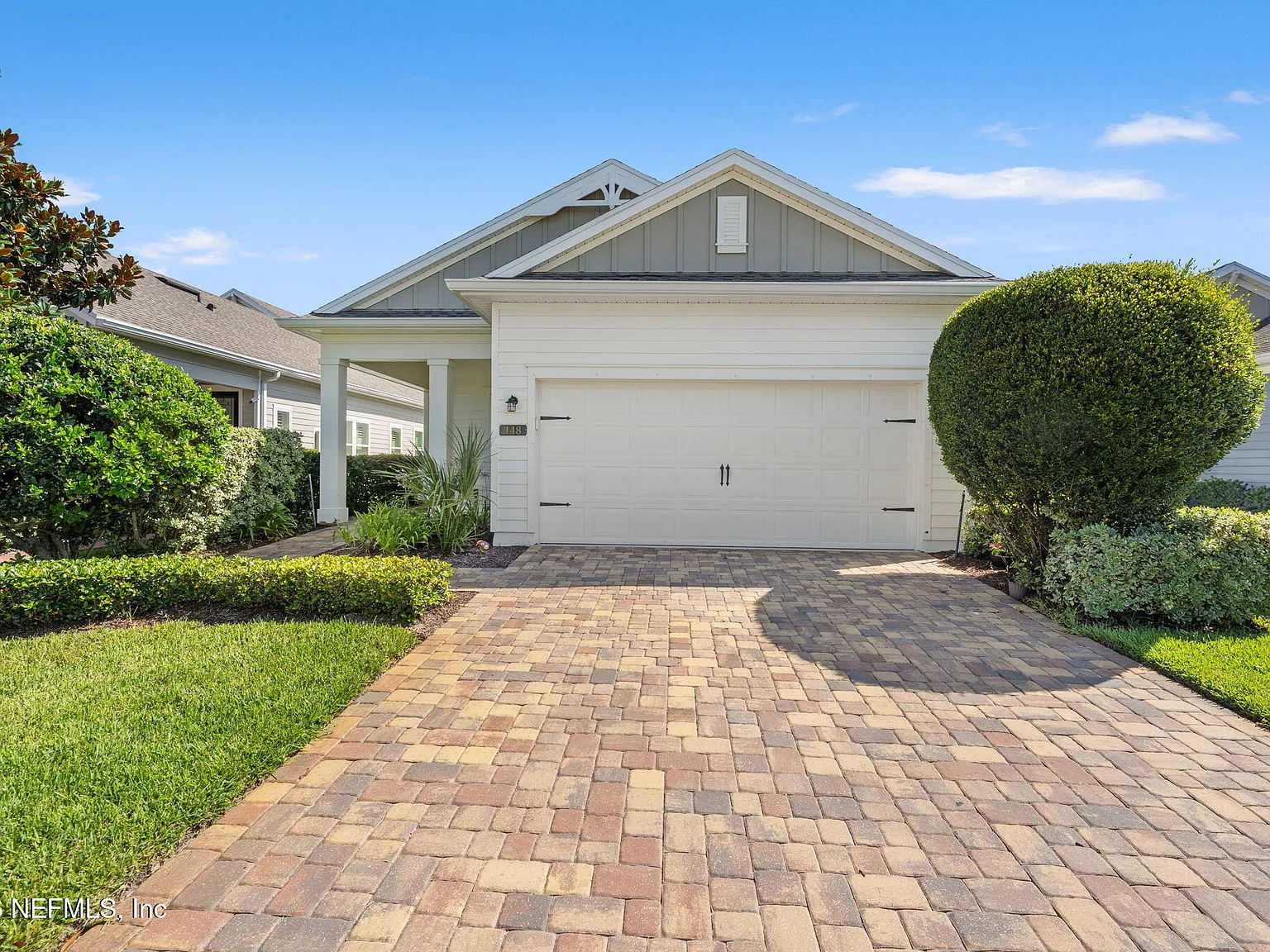 3 bed, 2.5 bath, 1710 sqft, $2,600 — Photo 2