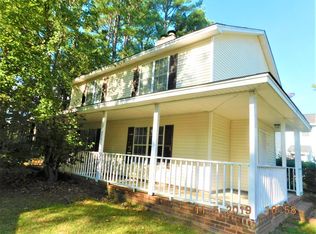 114 Country Town Dr, Columbia, SC 29212