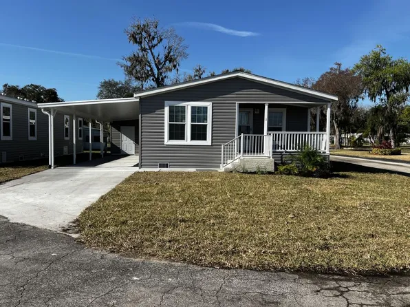 1 Coach And Four Ct, Daytona Beach, FL 32119