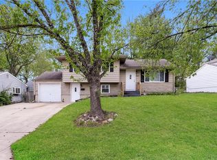 4843 NE Tullis Dr, Kansas City, MO 64119