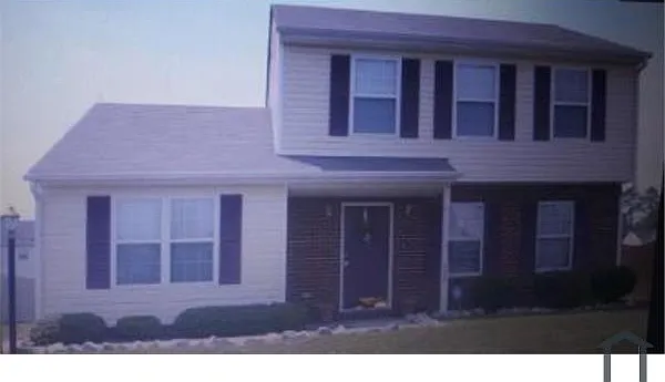 6404 Dawnfield Ln — Photo 1