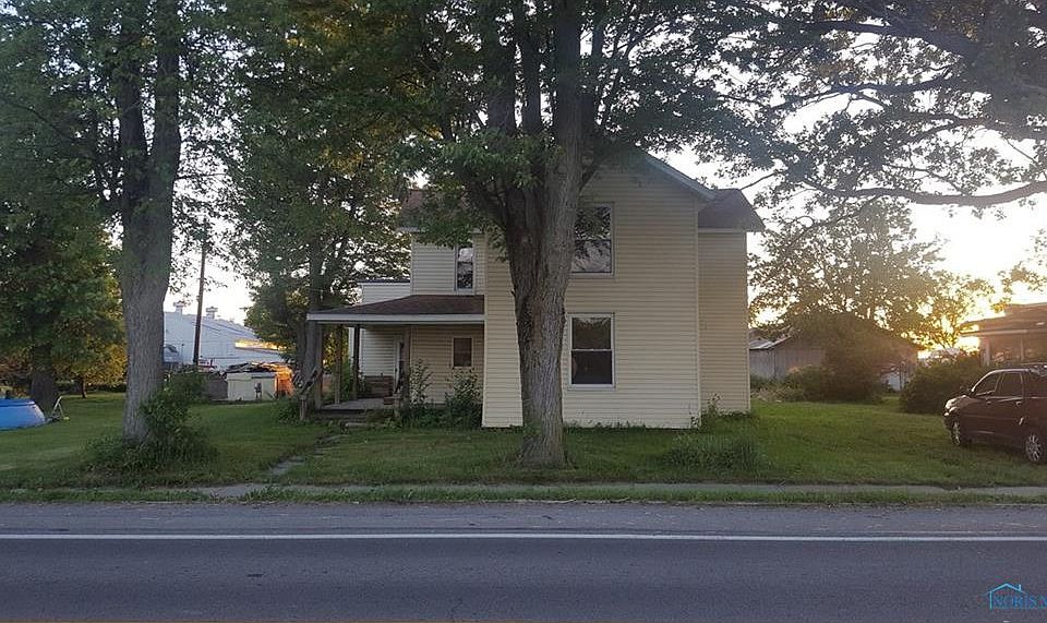2nd image of 2707 N Main St