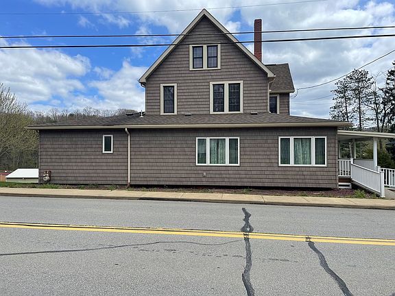 2nd image of 518 Wood St