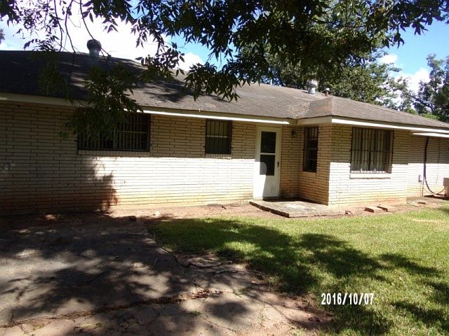 2nd image of 5903 Lanny St