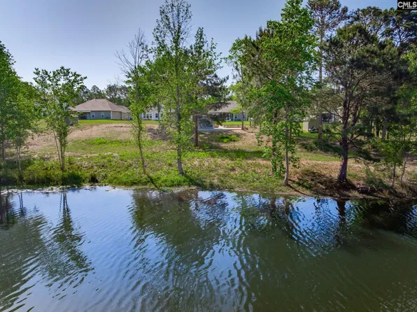 176 Southern Lake Ct, Camden, SC 29020