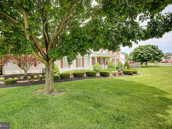 5th image of 13418 Wellspring Dr