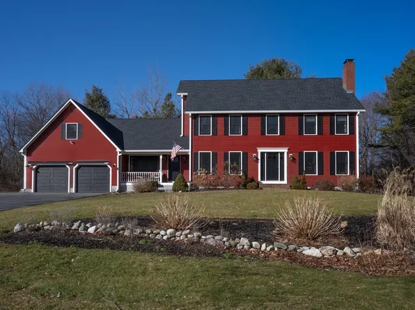 30 Beaumont Pond Rd, Mansfield, MA 02048