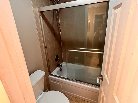 4th image of 470 N Civic Dr APT 410