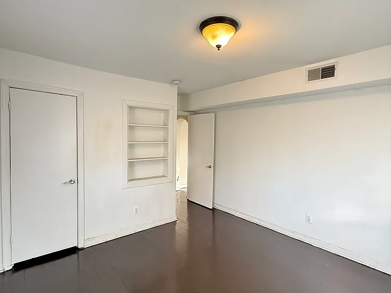 8316 Roanoke Ave #1 — Photo 11