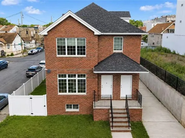 64 Butler Pl, Staten Island, NY 10305
