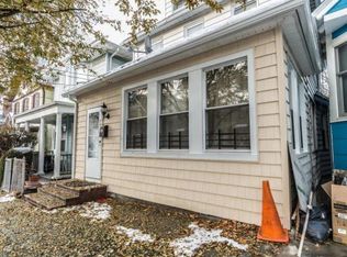 25 Taft Ave, Staten Island, NY 10301