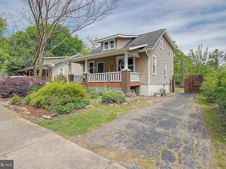 4506 Tuckerman St — Photo 3