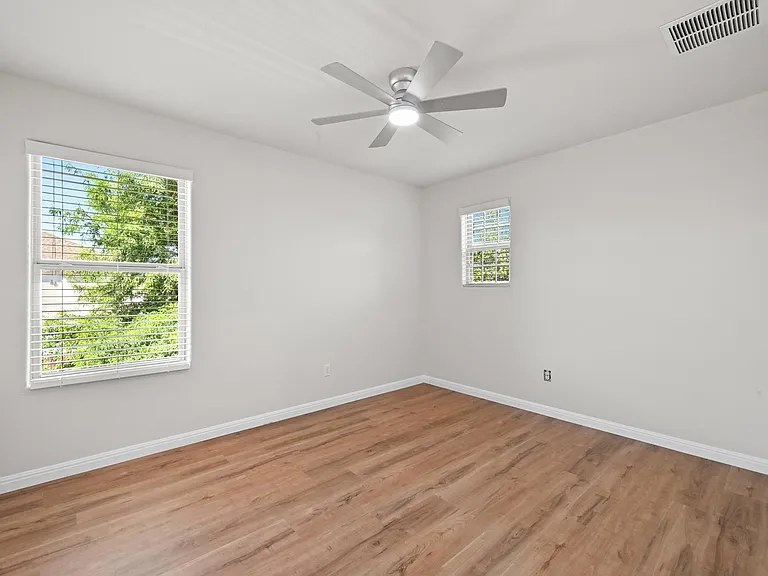 351 Wincliff Dr — Photo 28