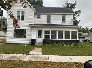 420 Maple St, Eau Claire, WI 54703