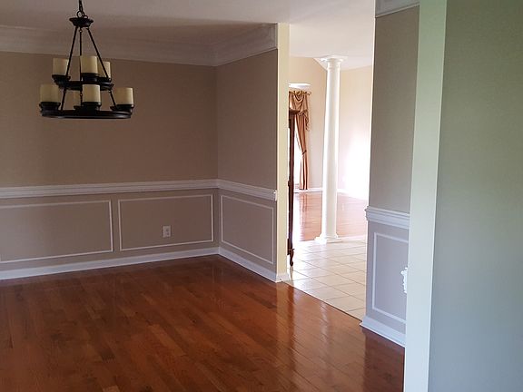 5th image of 208 Avignon Way