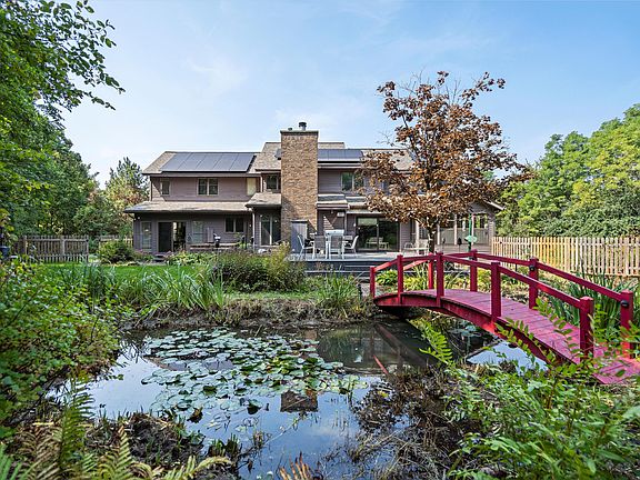 3rd image of 3502 Barton Farm Dr
