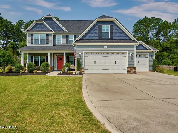 101 Meadowview Place, Whispering Pines, NC 28327