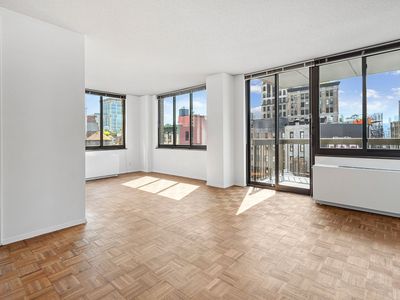 5 E 22nd St APT 17C, New York, NY, 10010
