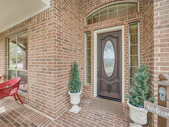 4th image of 21214 Redcrest Manor Dr