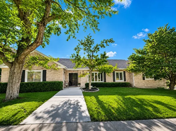 978 Oakwood Dr, Bountiful, UT 84010