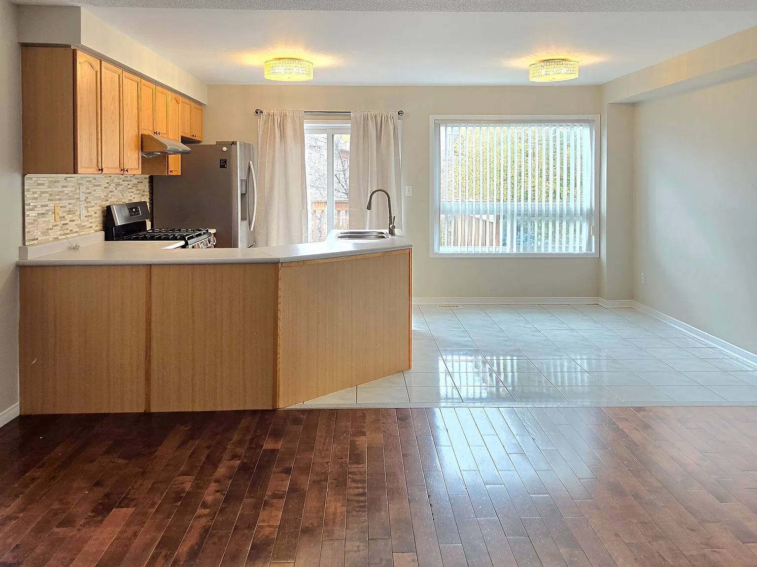 3 bed, $2,800 — Photo 2