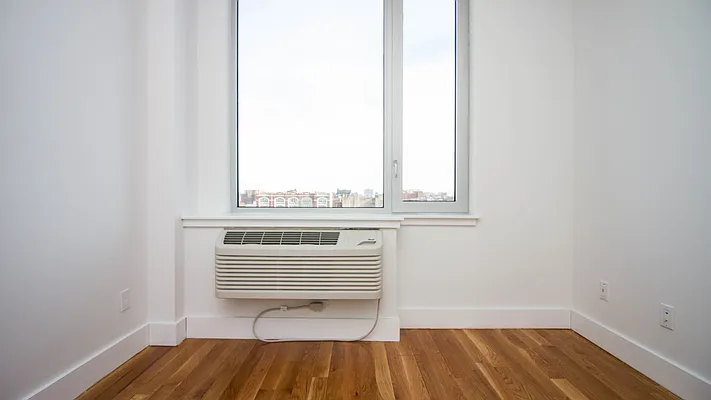 Rented by Nooklyn NYC LLC | media 67