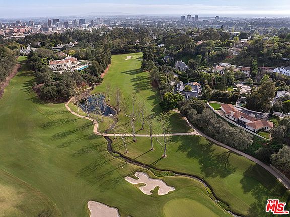 5th image of 10985 Bellagio Rd