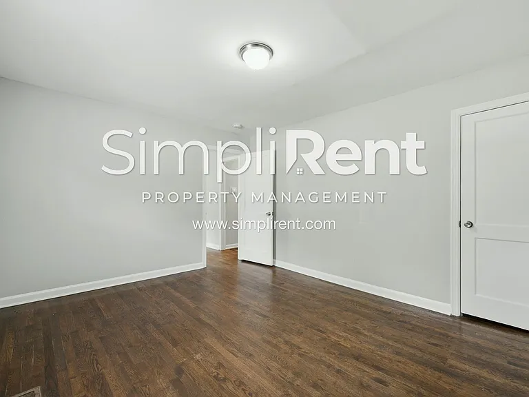 4401 Highland Rd — Photo 13