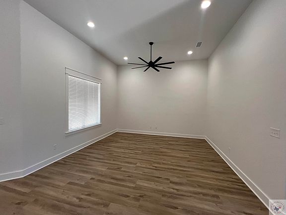 4th image of 5616 Deaton Pl