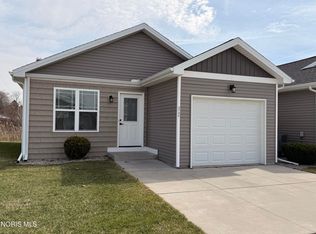 5733 Aurora Pl #30, Sylvania, OH 43560