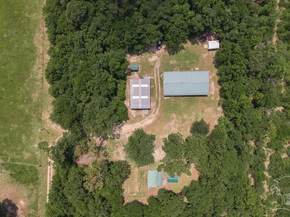 3101 Breastworks Rd, Walnut Hill, FL 32568