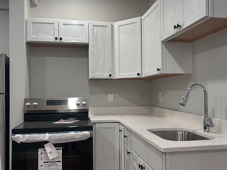18 Church St #1 — Photo 2