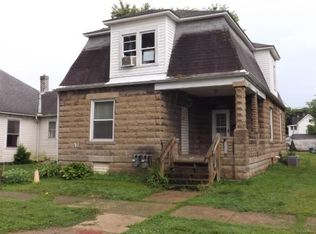 253 W 2nd St, Logan, OH 43138
