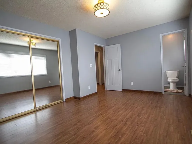 6716 Amber Ave — Photo 15