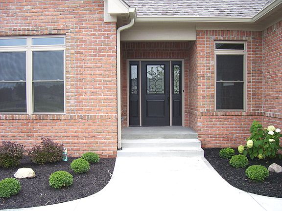 Exterior (porch)