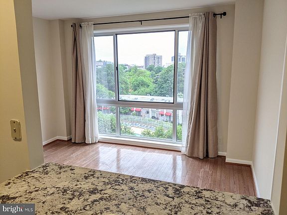 4th image of 8315 N Brook Ln #2601
