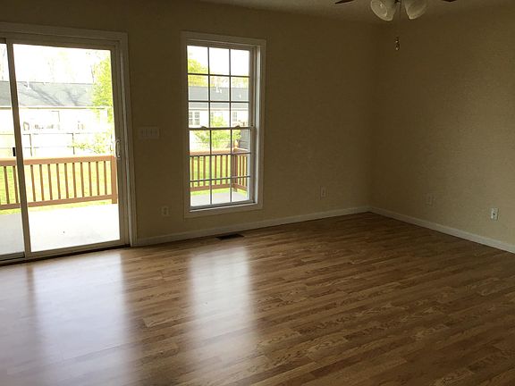 2nd image of 31 Hunter Dr