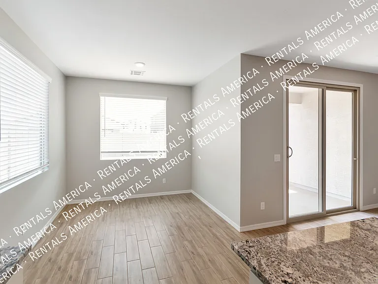 36033 W San Clemente Ave — Photo 14
