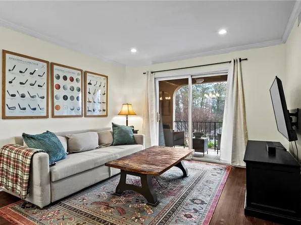 395 Pharr Rd NE APT 207, Atlanta, GA 30305
