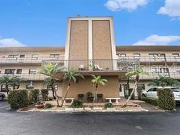 5975 Terrace Park Dr N Unit 102, Saint Petersburg, FL 33709