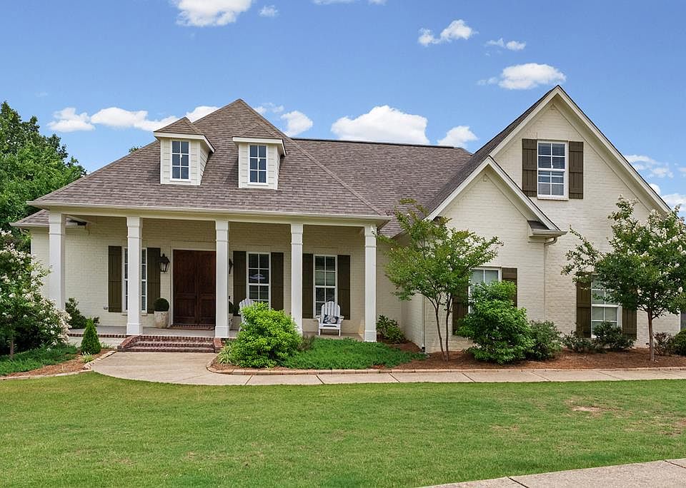 1st image of 608 Centerpointe Cv