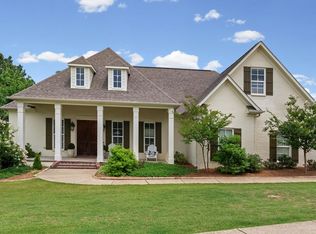 608 Centerpointe Cv, Oxford, MS 38655