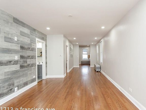 3rd image of 1713 N Francisco Ave #512