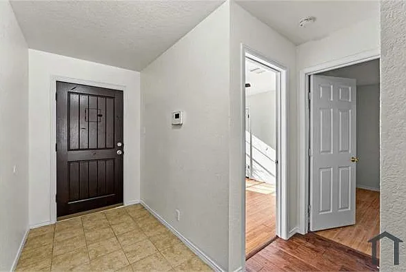 9712 Copper Creek Dr — Photo 11