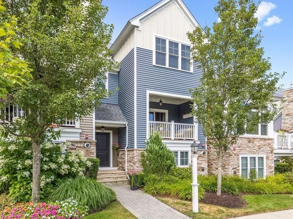 55 Boatwrights Loop, Plymouth, MA 02360