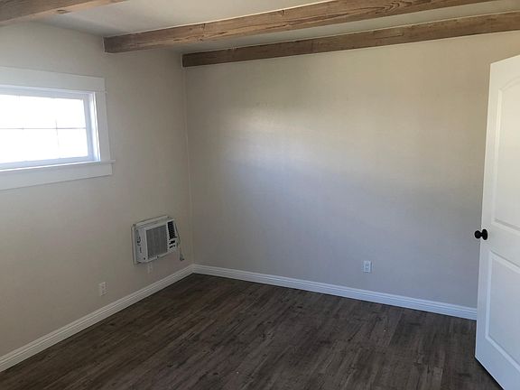 4th image of 705 S Marengo Ave #705