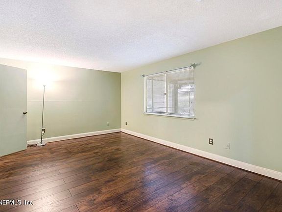 4th image of 3409 Scrimshaw Dr