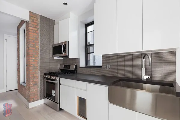 Rented by Centennial Properties NY | media 4